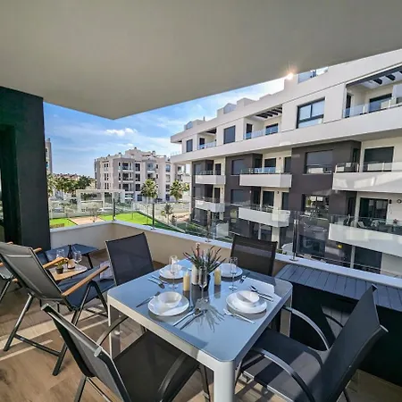 Apartman Luxurious New Flat With Pool & Big Terrace Villamartin